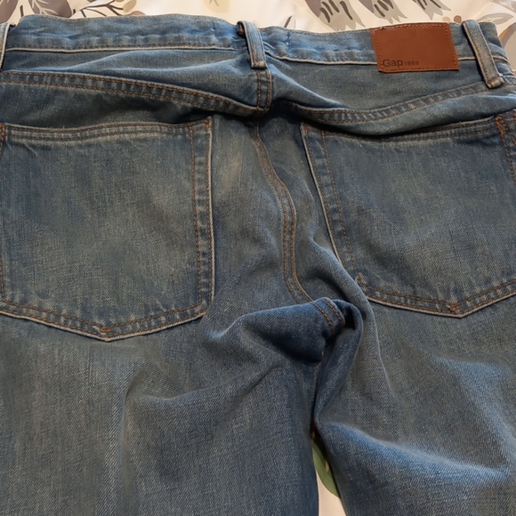 SOLD: Gap 1969 jeans size 29x30 - Picture 6 of 6